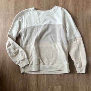 Abercrombie & Fitch Women’s Tri-Color Crewneck Size M